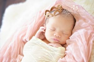 Newborn Photographer-4.jpg